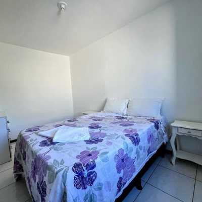 Apartamentos com 56m², 3 quartos, 1 garagem, no bairro Coqueiros em Florianópolis