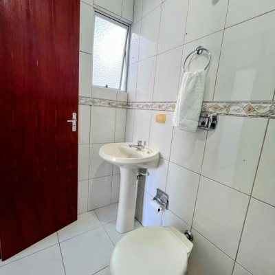 Apartamentos com 56m², 3 quartos, 1 garagem, no bairro Coqueiros em Florianópolis