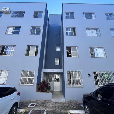 Apartamentos com 56m², 3 quartos, 1 garagem, no bairro Coqueiros em Florianópolis