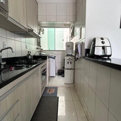 Cobertura com 146m², 3 quartos (sendo 1 suíte), 1 garagem, no bairro Ingleses do Rio Vermelho em Florianópolis