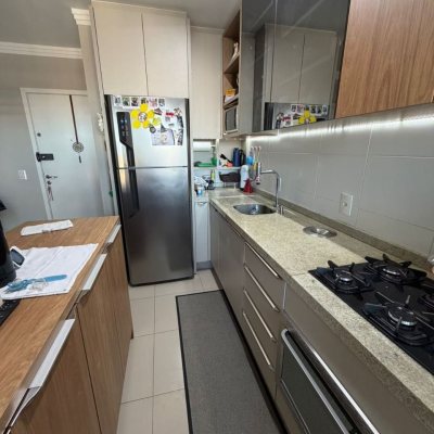 Apartamentos com 66m², 2 quartos (sendo 1 suíte), 1 garagem, no bairro Roçado em São José