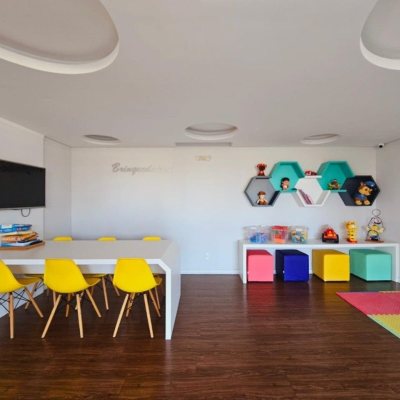 Apartamentos com 66m², 2 quartos (sendo 1 suíte), 1 garagem, no bairro Roçado em São José