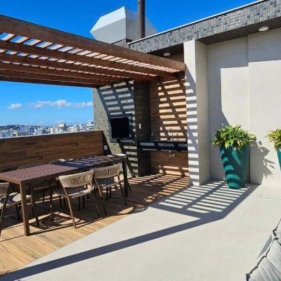 Apartamentos com 113m², 3 quartos (sendo 3 suítes), 2 garagens, no bairro Kobrasol em São José