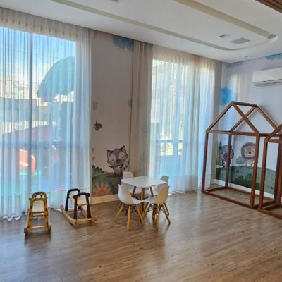 Apartamentos com 113m², 3 quartos (sendo 3 suítes), 2 garagens, no bairro Kobrasol em São José