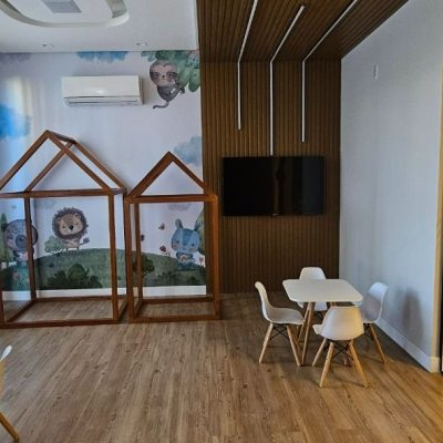 Apartamentos com 113m², 3 quartos (sendo 3 suítes), 2 garagens, no bairro Kobrasol em São José