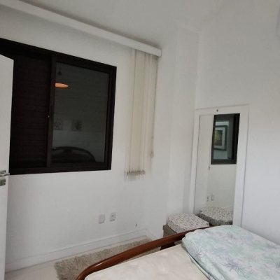 Casa Residencial com 200m², 3 quartos (sendo 1 suíte), 2 garagens, no bairro Pedra Branca em Palhoça