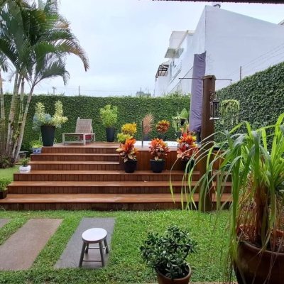 Casa Residencial com 200m², 3 quartos (sendo 1 suíte), 2 garagens, no bairro Pedra Branca em Palhoça
