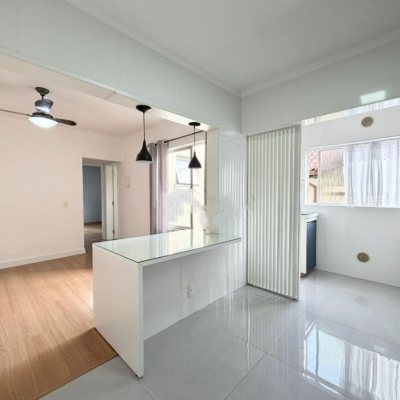 Apartamentos com 54m², 2 quartos, 1 garagem, no bairro Kobrasol em São José