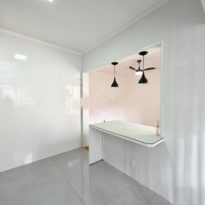 Apartamentos com 54m², 2 quartos, 1 garagem, no bairro Kobrasol em São José