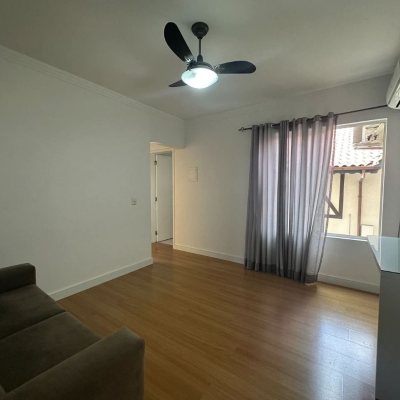 Apartamentos com 54m², 2 quartos, 1 garagem, no bairro Kobrasol em São José