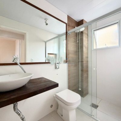 Apartamentos com 54m², 2 quartos, 1 garagem, no bairro Kobrasol em São José