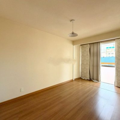 Apartamentos com 54m², 2 quartos, 1 garagem, no bairro Kobrasol em São José