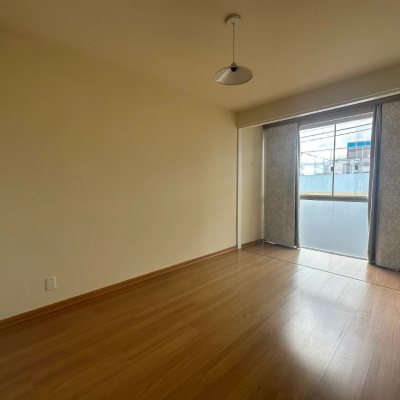 Apartamentos com 54m², 2 quartos, 1 garagem, no bairro Kobrasol em São José