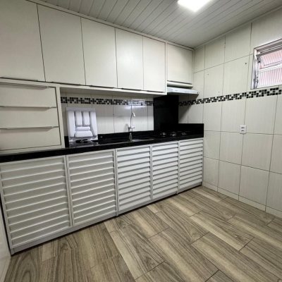 Apartamentos com 41m², 3 quartos, 1 garagem, no bairro Barreiros em São José