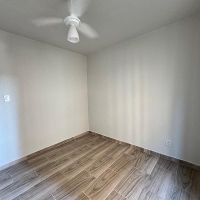Apartamentos com 41m², 3 quartos, 1 garagem, no bairro Barreiros em São José