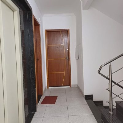 Apartamentos com 87m², 2 quartos (sendo 1 suíte), 1 garagem, no bairro Ingleses do Rio Vermelho em Florianópolis
