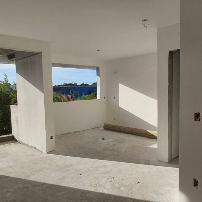 Apartamentos com 49m², 1 quarto, 1 garagem, no bairro Cachoeira Do Bom Jesus em Florianópolis