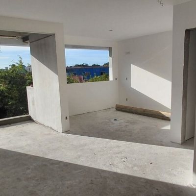 Apartamentos com 49m², 1 quarto, 1 garagem, no bairro Cachoeira Do Bom Jesus em Florianópolis