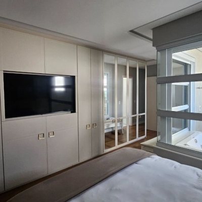 Apartamentos com 180m², 4 quartos (sendo 3 suítes), 4 garagens, no bairro Centro em Florianópolis