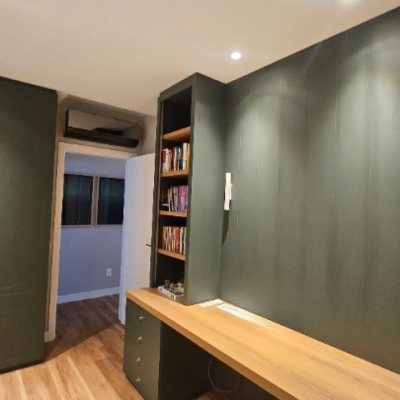Apartamentos com 180m², 4 quartos (sendo 3 suítes), 4 garagens, no bairro Centro em Florianópolis
