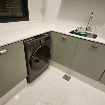 Apartamentos com 180m², 4 quartos (sendo 3 suítes), 4 garagens, no bairro Centro em Florianópolis