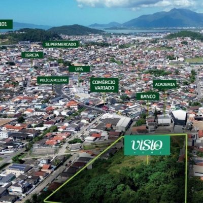 Empreendimento, no bairro Forquilhinha em São José