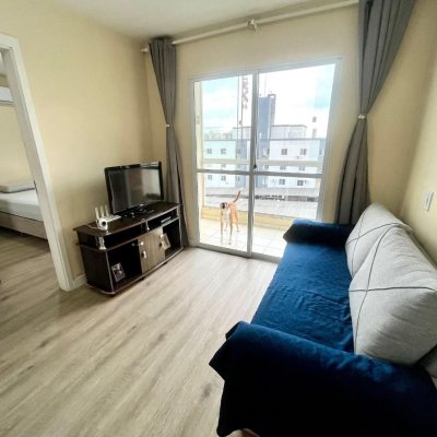 Apartamentos com 55m², 2 quartos, 1 garagem, no bairro Serraria em São José