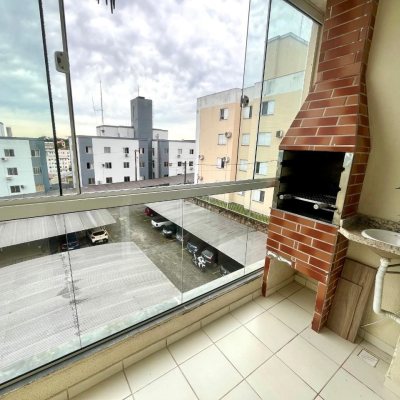 Apartamentos com 55m², 2 quartos, 1 garagem, no bairro Serraria em São José