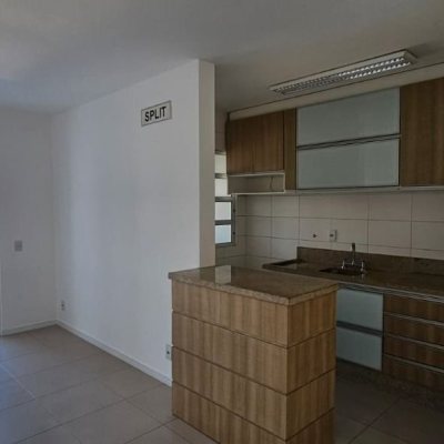 Apartamentos com 67m², 2 quartos (sendo 1 suíte), 1 garagem, no bairro Campinas em São José