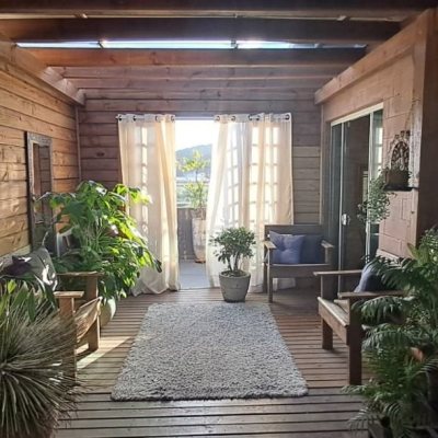 Cobertura com 107m², 2 quartos (sendo 2 suítes), 1 garagem, no bairro Ingleses do Rio Vermelho em Florianópolis