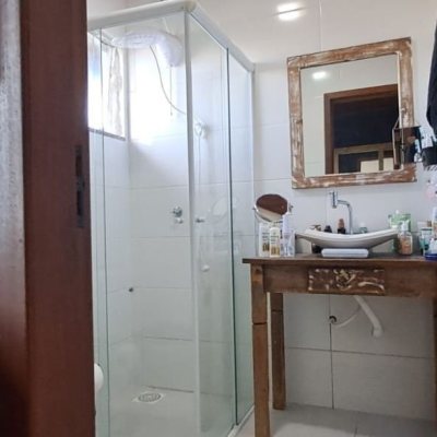 Cobertura com 107m², 2 quartos (sendo 2 suítes), 1 garagem, no bairro Ingleses do Rio Vermelho em Florianópolis