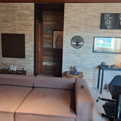 Cobertura com 107m², 2 quartos (sendo 2 suítes), 1 garagem, no bairro Ingleses do Rio Vermelho em Florianópolis