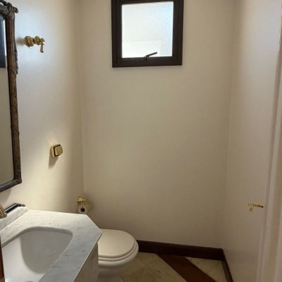 Apartamentos com 220m², 2 quartos (sendo 2 suítes), 2 garagens, no bairro Centro em Florianópolis
