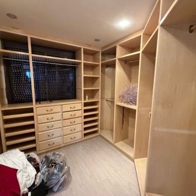 Apartamentos com 220m², 2 quartos (sendo 2 suítes), 2 garagens, no bairro Centro em Florianópolis