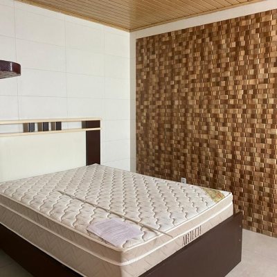Casa Residencial com 230m², 10 quartos, 4 garagens, no bairro Barreiros em São José