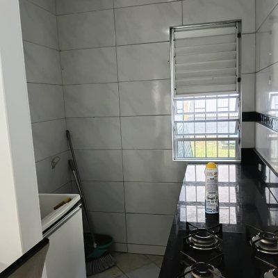 Apartamentos com 47m², 2 quartos, 1 garagem, no bairro Passa Vinte em Palhoça
