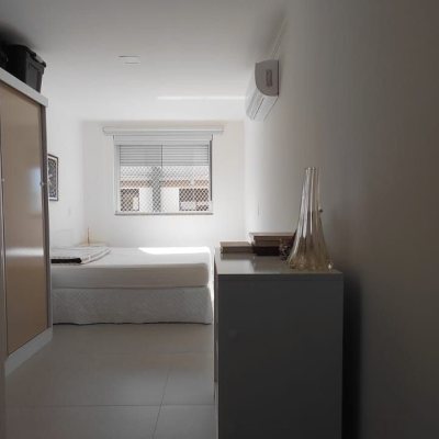 Apartamentos com 93m², 2 quartos (sendo 1 suíte), 1 garagem, no bairro Ingleses em Florianópolis