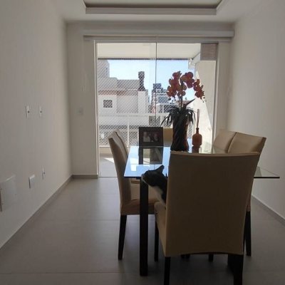 Apartamentos com 93m², 2 quartos (sendo 1 suíte), 1 garagem, no bairro Ingleses em Florianópolis