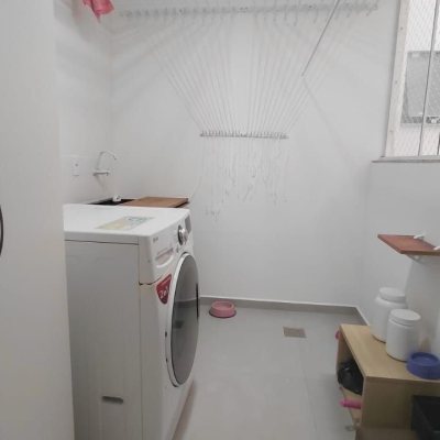 Apartamentos com 93m², 2 quartos (sendo 1 suíte), 1 garagem, no bairro Ingleses em Florianópolis