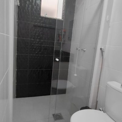 Apartamentos com 93m², 2 quartos (sendo 1 suíte), 1 garagem, no bairro Ingleses em Florianópolis