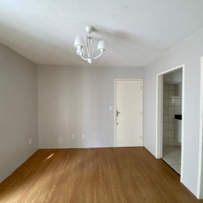 Apartamentos com 52m², 2 quartos, 1 garagem, no bairro Itacorubi em Florianópolis