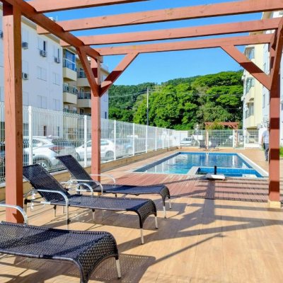 Apartamentos com 55m², 2 quartos, 1 garagem, no bairro Vargem Grande em Florianópolis