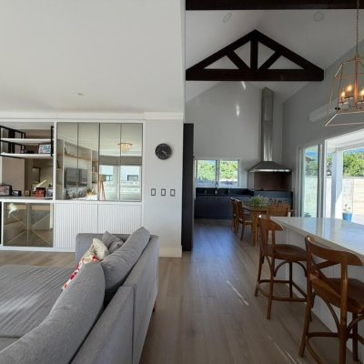 Casa em Condomínio com 204m², 3 quartos (sendo 1 suíte), 1 garagem, no bairro Sul Do Rio em Santo Amaro Da Imperatriz