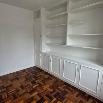 Casa Residencial/Comercial com 272m², 4 garagens, no bairro Agronômica em Florianópolis