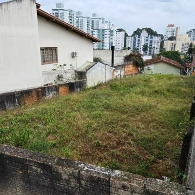 Terreno Comercial/Residencial com 310m², no bairro Jardim Atlântico em Florianópolis