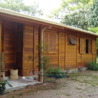 Sitio com 210m², 3 quartos (sendo 2 suítes), 10 garagens, no bairro Ratones em Florianópolis