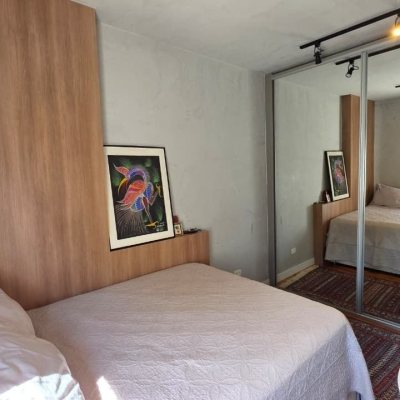 Apartamentos com 226m², 3 quartos (sendo 1 suíte), 2 garagens, no bairro Agronômica em Florianópolis