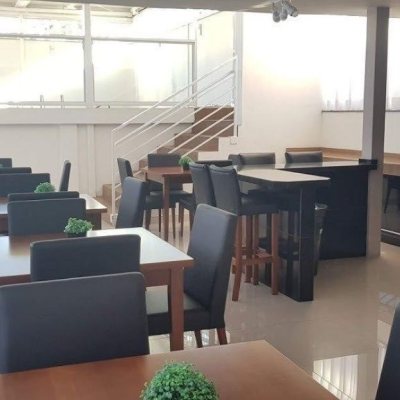 Apartamentos com 226m², 3 quartos (sendo 1 suíte), 2 garagens, no bairro Agronômica em Florianópolis