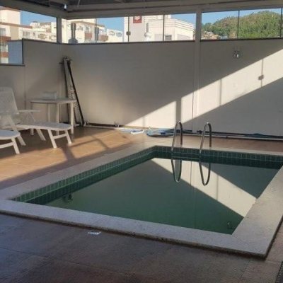 Apartamentos com 226m², 3 quartos (sendo 1 suíte), 2 garagens, no bairro Agronômica em Florianópolis