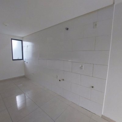 Casa Residencial com 86m², 3 quartos (sendo 1 suíte), 1 garagem, no bairro Potecas em São José
